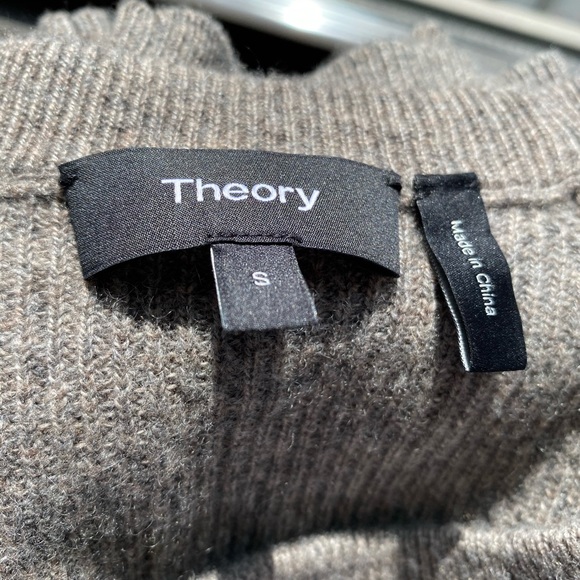 Theory cashmere ribbed sweater - Picture 2 of 5